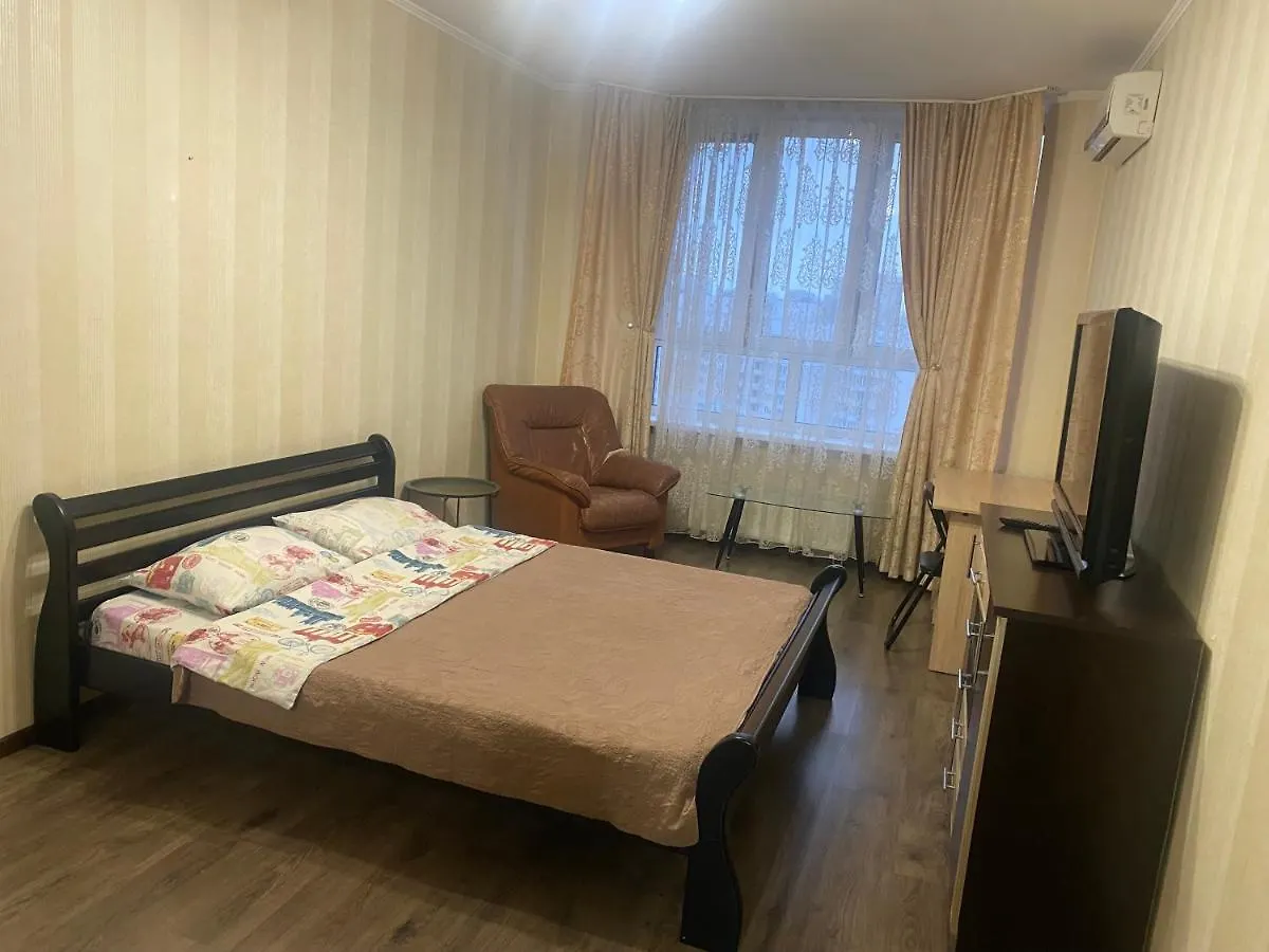 Apartment On Akhmatovoyi 32/18 Kyiv