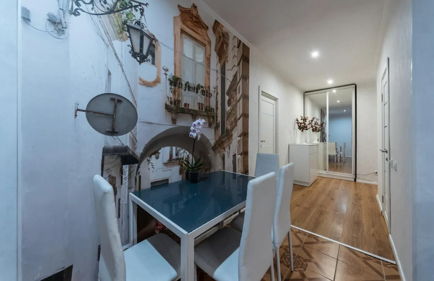 Apartment On Akhmatovoyi 32/18 キエフ