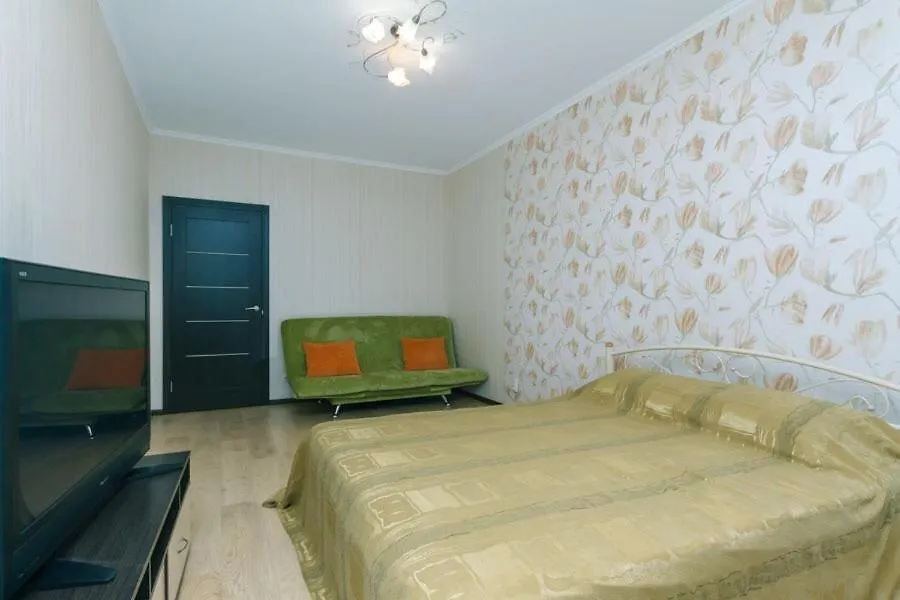 Apartment On Akhmatovoyi 32/18 كييف