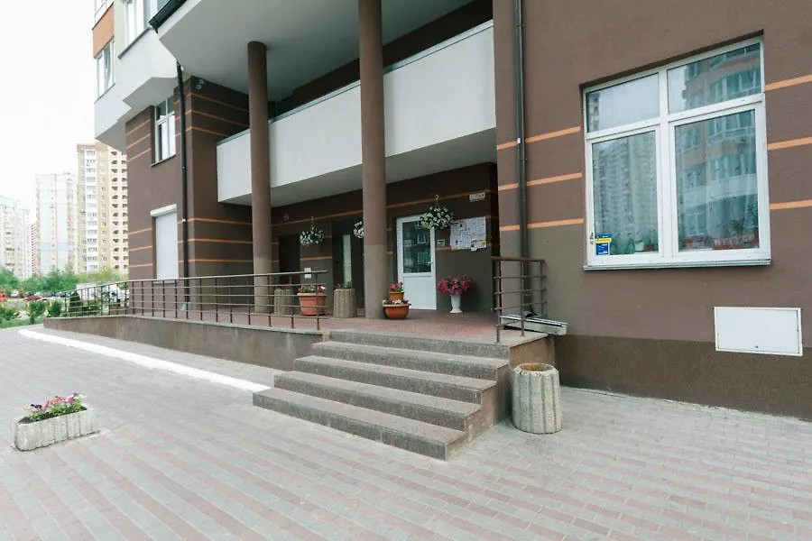 Apartment On Akhmatovoyi 32/18 كييف 0*,  أوكرانيا
